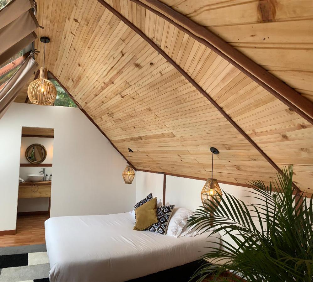Lodge Glamping Lumbre *